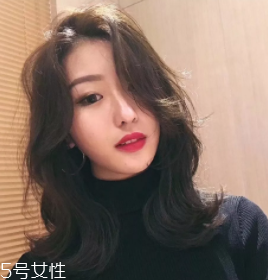 外翻卷發適合哪些人？御姐氣質的臉