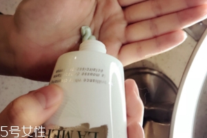 LA MER潔面泡沫為什么泡沫不多？要注意使用手法
