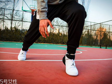 jordan why not zer0.1威少首款簽名鞋實戰測評