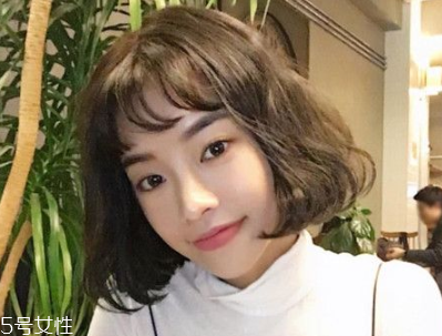 什么臉型適合短發？顯小的可愛短發造型圖