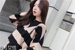 毛衣要買(mǎi)小一碼嗎？不同搭配不同選擇