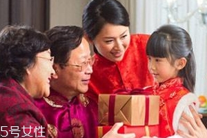 春節送禮送什么給親戚？這4種禮品不值得買