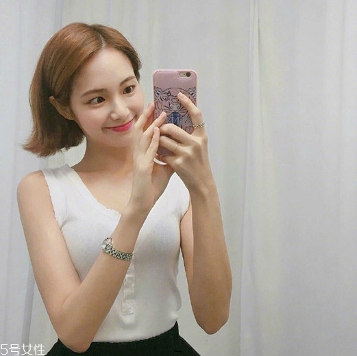 齊肩發怎么燙好看？女生發型設計與臉形搭配