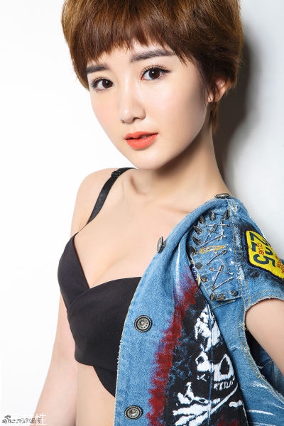 外翹短發(fā)適合什么臉型？再燙內(nèi)扣你就out了