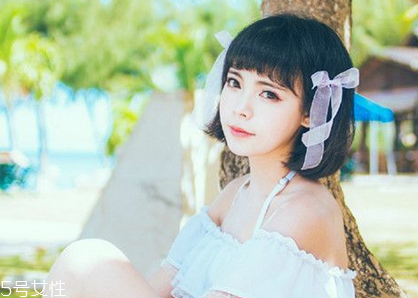 短發波波頭怎么樣好看 知性又輕熟的韓式中分短發