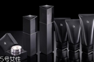 水乳套裝哪個好用？網友評出6款無限回購的水乳套裝