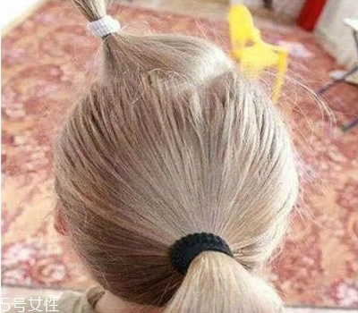 小女孩扎什么頭發好看？小公主發型大全