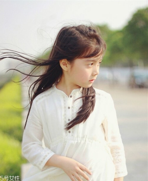 小女孩扎什么頭發好看？小公主發型大全