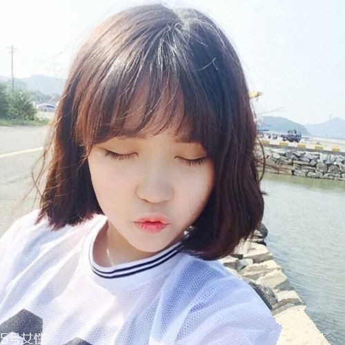 空氣劉海往上翹怎么辦？好前衛的空氣劉海