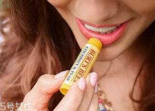 怎樣區分劣質口紅？沒有備案千萬不要用
