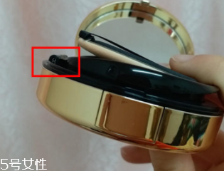 怎么判斷YSL圣羅蘭氣墊真假？從4個小細節一看便知
