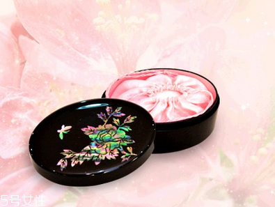 國產化妝品哪個牌子好？性價比和口碑都很好的化妝品