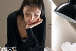 熬夜肌膚如何保養(yǎng)？急救面膜是熬夜肌的滅火器