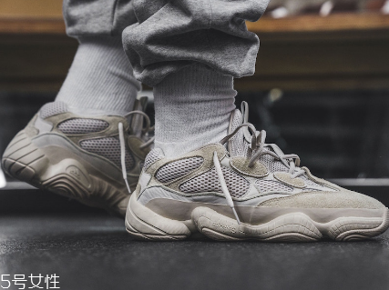 yeezy desert rat 500 blush配色發售時間_購買方式