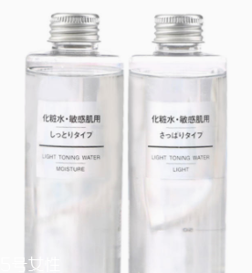 油痘皮適合什么護膚品？控油爽膚水不能少
