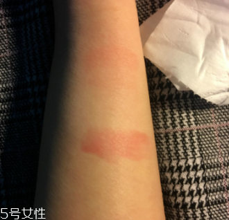 人氣口紅kiko深度測評 kiko432超有氣質奶茶色