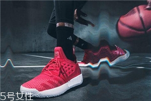 運(yùn)動鞋洗完怎么晾曬？不要過度暴曬