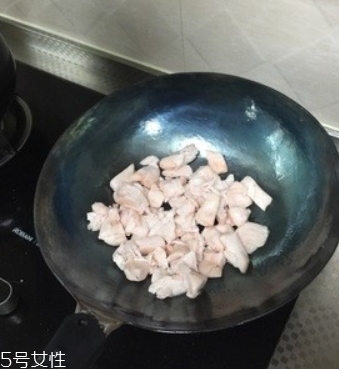 章丘鐵鍋怎么開鍋？臻三環鐵鍋開鍋教程