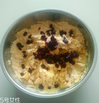 蔓越莓發糕怎么做好吃？這么做超美味