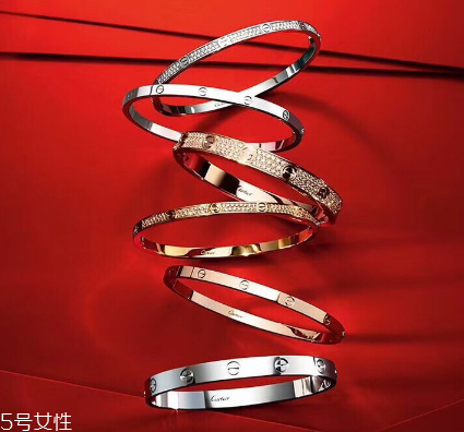 卡地亞手鐲會有劃痕嗎？一生摯愛的象征