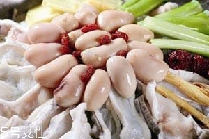 雞腰子和雞睪丸的區別 屬于不同的部位