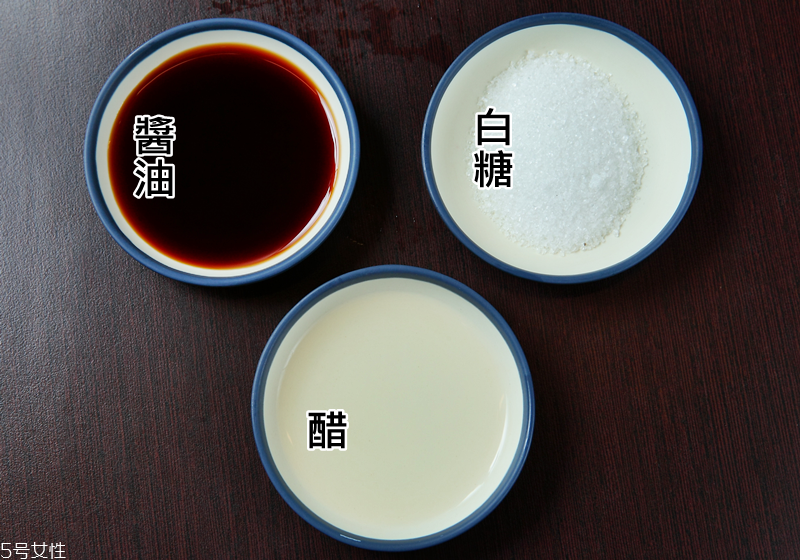 泰式椒麻雞的正宗做法 香氣關鍵是這三味