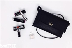 kate spade是幾線品牌？最適合年輕人的輕奢品牌