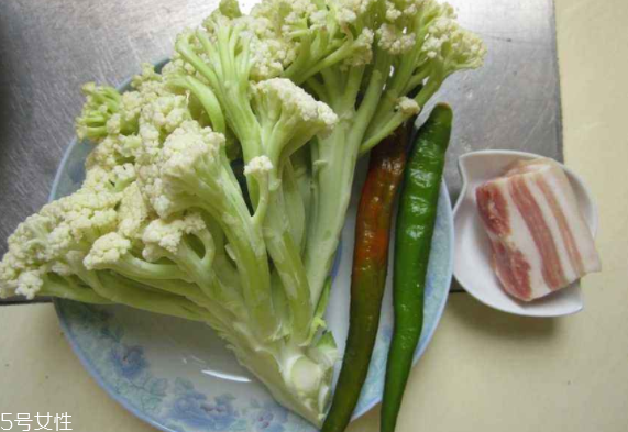 花菜不熟會中毒嗎？不要這樣嘗試