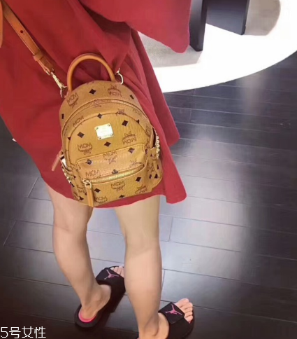 mcm是韓國還是德國的？辨識度超高的雙肩包品牌