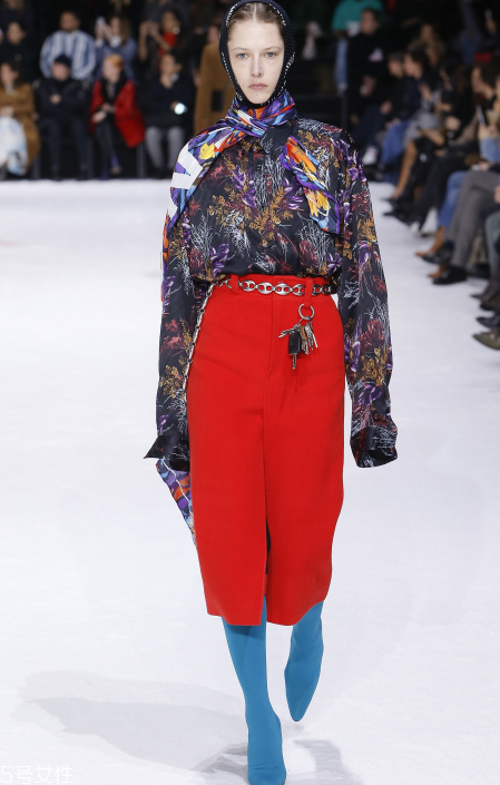balenciaga巴黎世家2018秋冬系列好看嗎_有哪些款式？