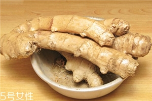 老姜和嫩姜功效的區別 不同姜的特點