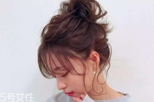 扎發型的多種扎法 3種簡單扎發優雅又減齡