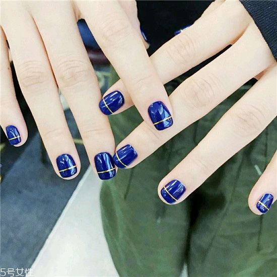 深色美甲圖片2022款式 美甲圖片2022款式顯氣質