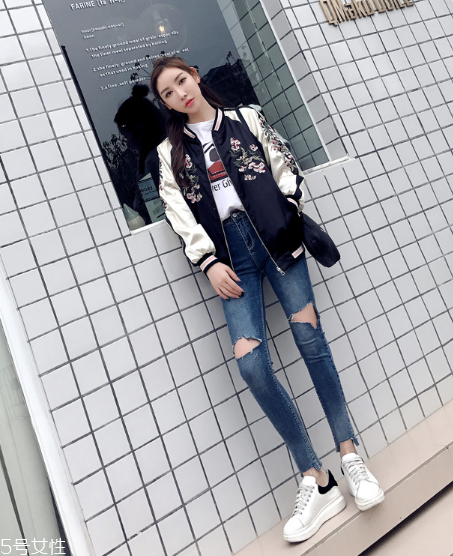 2022年新款棒球服？打造早春休閑風