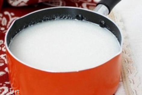茯苓為什么不溶于水 屬于正常現象