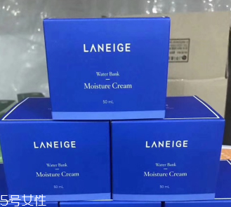 凝霜和乳霜的區別 凝霜適合夏季
