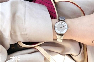 armani阿瑪尼滿天星手表多少錢？
