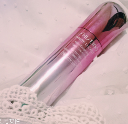 資生堂新透白祛斑精華液怎么樣？美白實力派