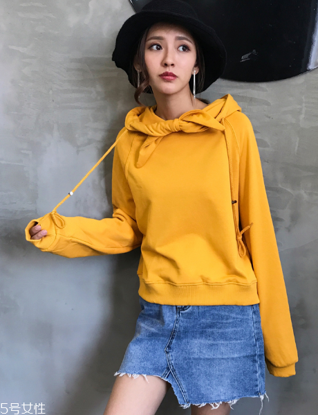 春天穿什么樣的衛衣好看？春日百變衛衣穿搭