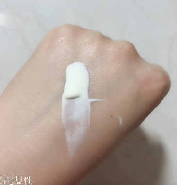 蘭蔻清透美白防曬霜好用嗎 后續上妝超服帖