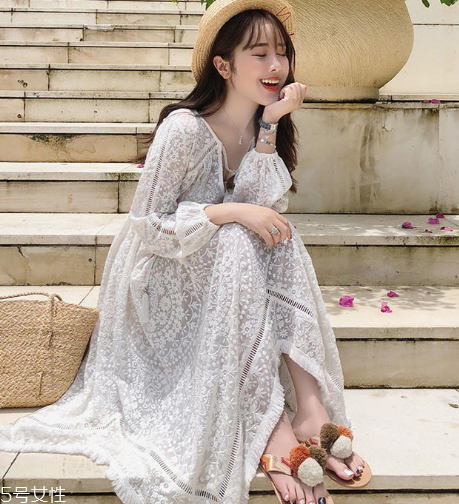 2022新款蕾絲連衣裙？回頭率超高的仙女裙