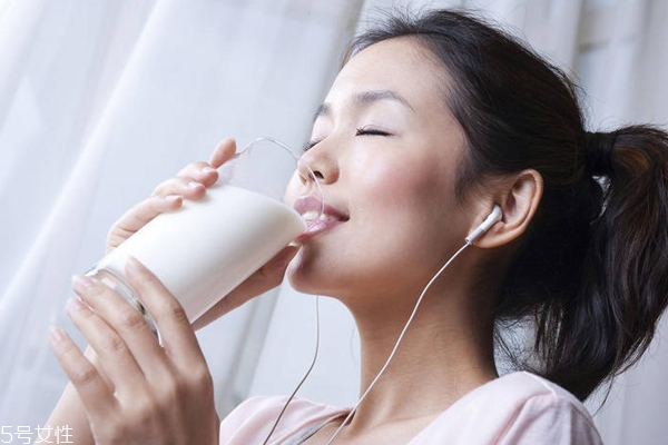 春夏不長痘的方法是什么？護膚秘籍都在這里