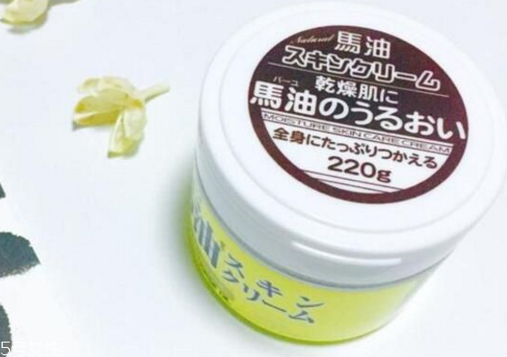 保濕面霜和乳液的區別 合適的護膚品很重要