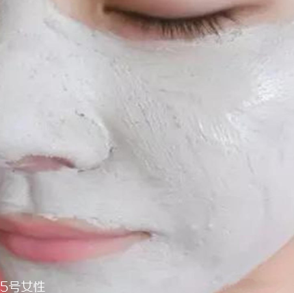 悅詩風吟慕斯清潔面膜溫和嗎？干皮慎用