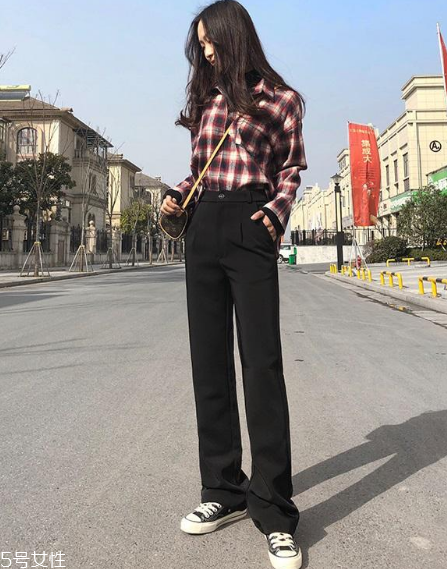 腿短穿什么褲子好看？這三款專治腿不夠長(zhǎng)