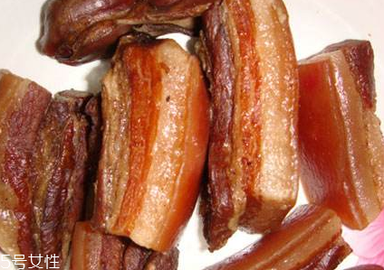 煙熏臘肉怎么炒好吃？做法多多任你選