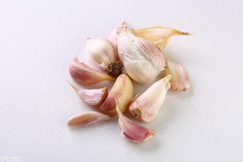 馬鈴薯發芽了還能吃嗎 什么菜發芽不能吃