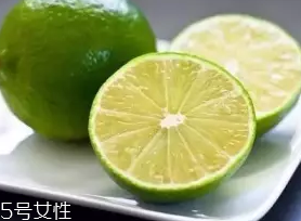 柑橘調香水好聞嗎？吃了這個大橘子