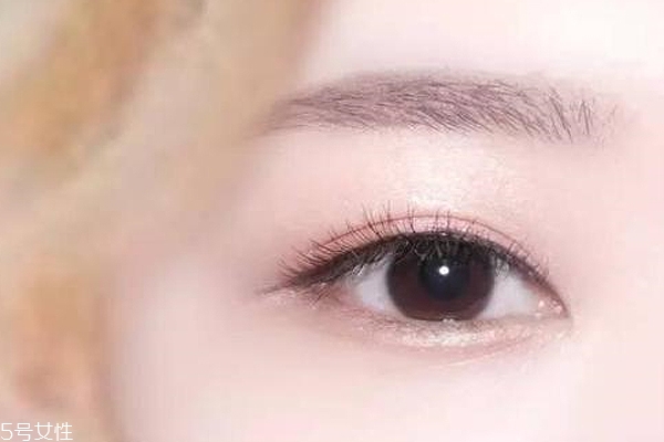 第一次用眼霜用什么好？眼部衰老從此不復存在