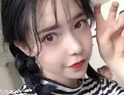 夏天留短發熱怎么辦 夏季短發這樣扎好看又清涼